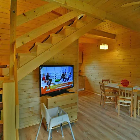 Homes Close To The Beach, Pool, Sauna Nyaraló *